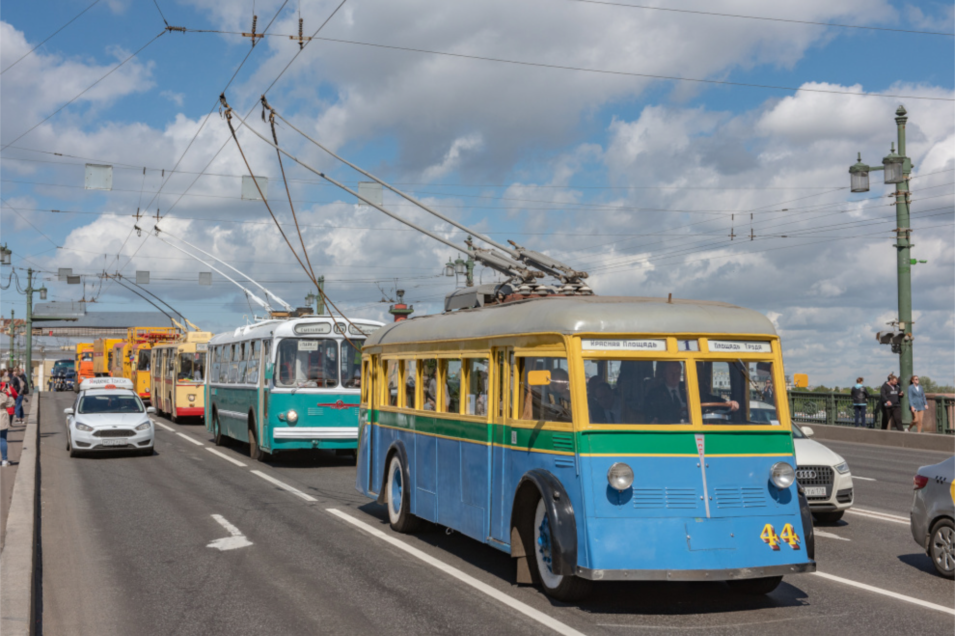 90-летие троллейбусного движения в Санкт-Петербурге